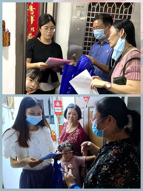 入户引导市民填写创文问卷.jpg 入户引导市民填写创文问卷.jpg