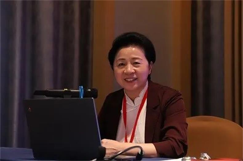 刘文清.jpg 刘文清.jpg